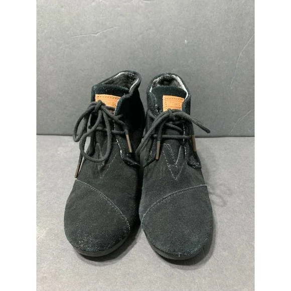 TOMS Black Suede Wedge Ankle Boots sz. 7 - Picture 6 of 8